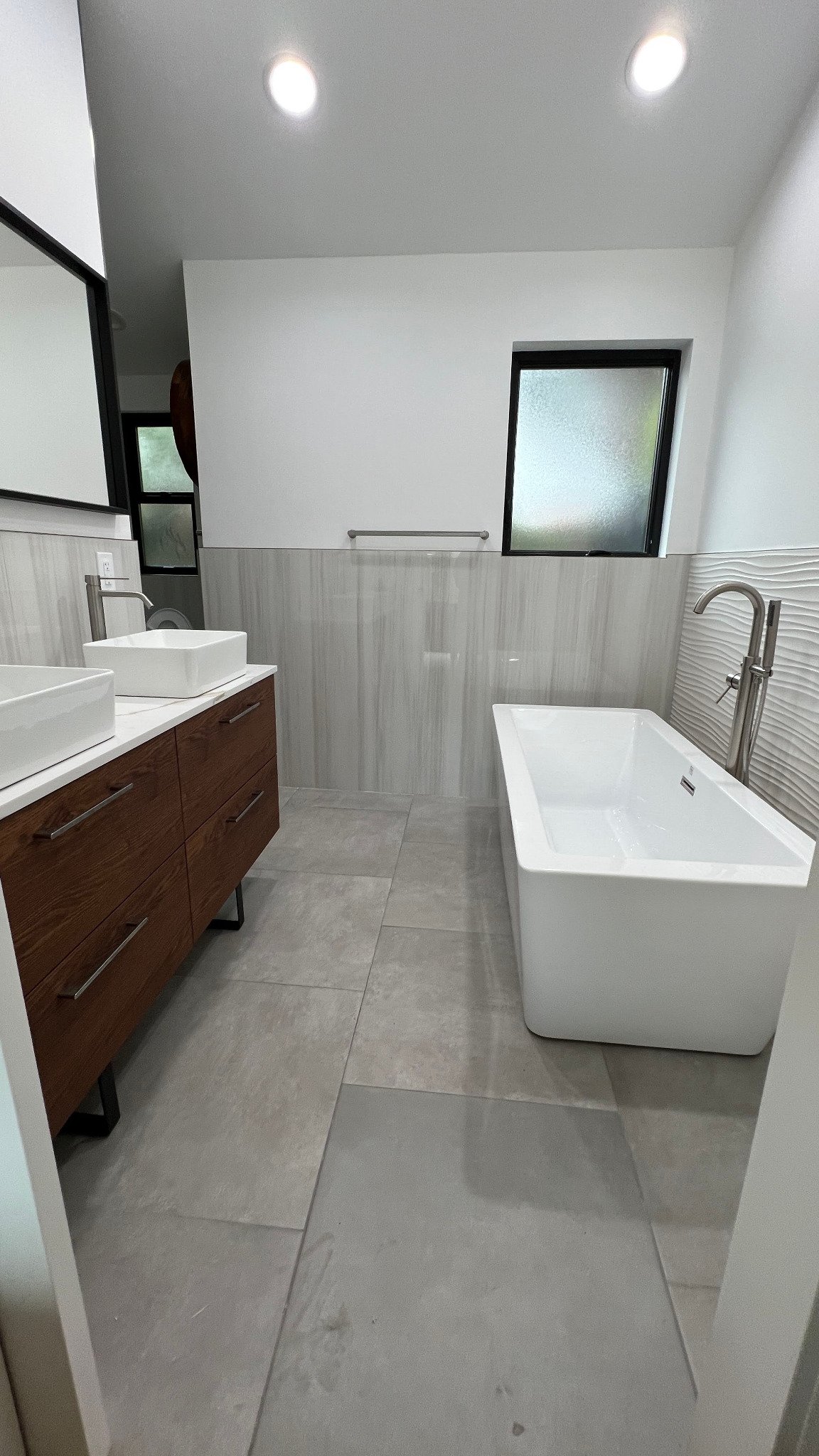 Finished primary bathroom